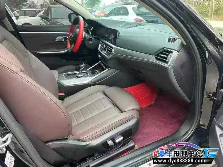 21年宝马3系轿车抵押车出售