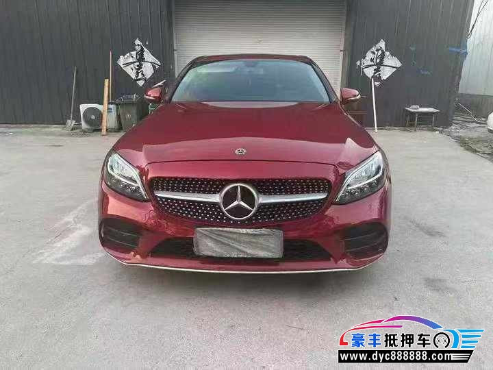 19年奔驰C轿车抵押车出售