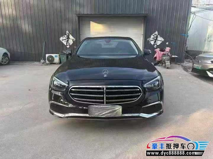 22年奔驰E轿车抵押车出售