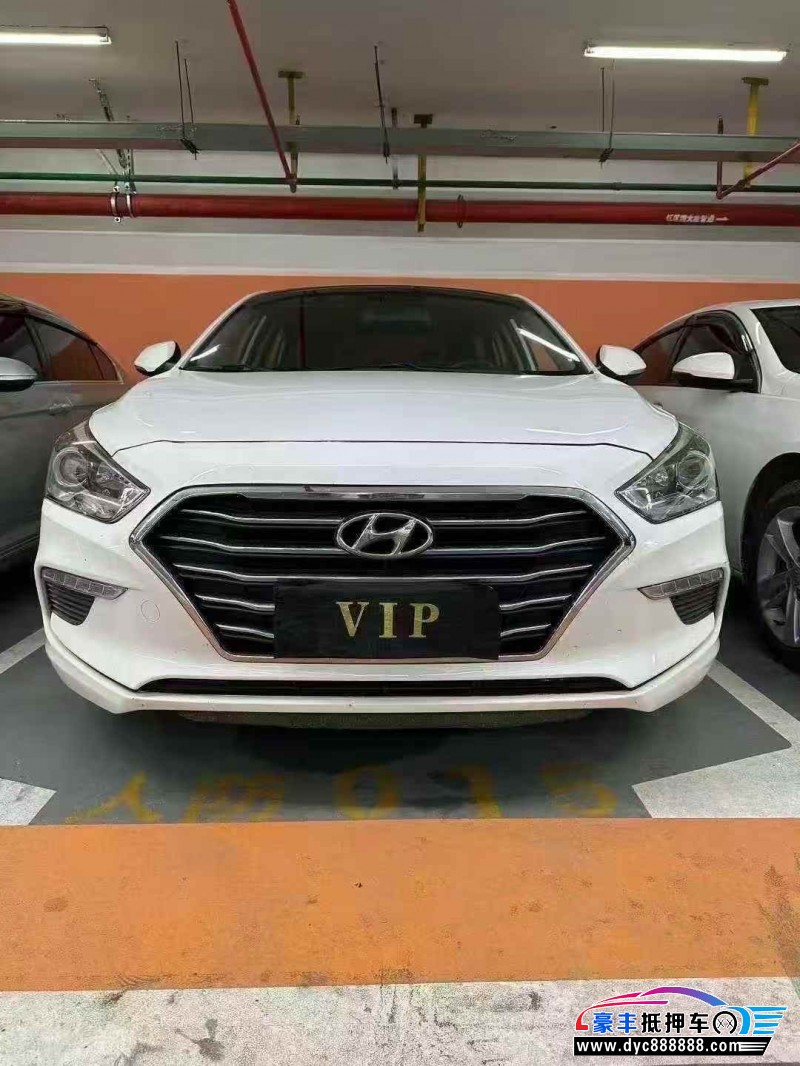 18年现代名图轿车抵押车出售