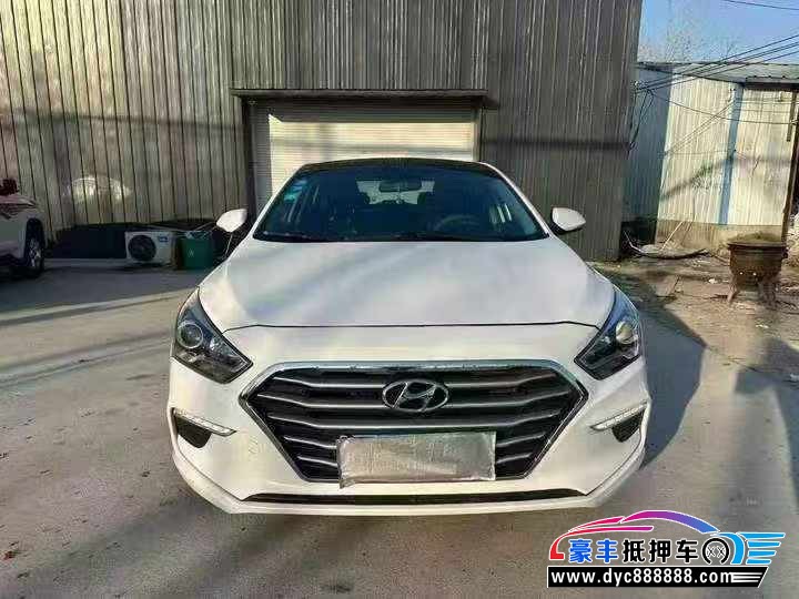 17年现代名图轿车抵押车出售