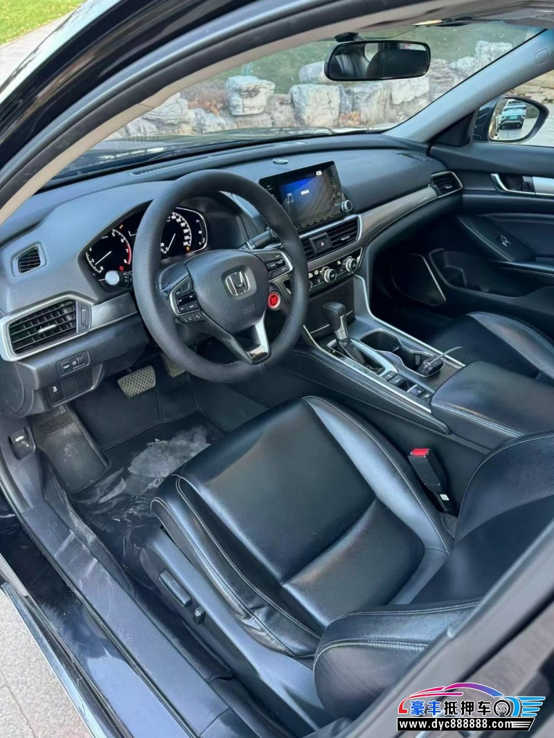 19年本田雅阁轿车抵押车出售