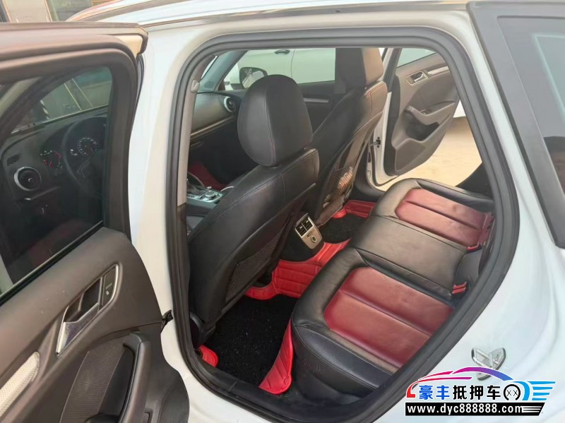 19年奥迪A3轿车抵押车出售