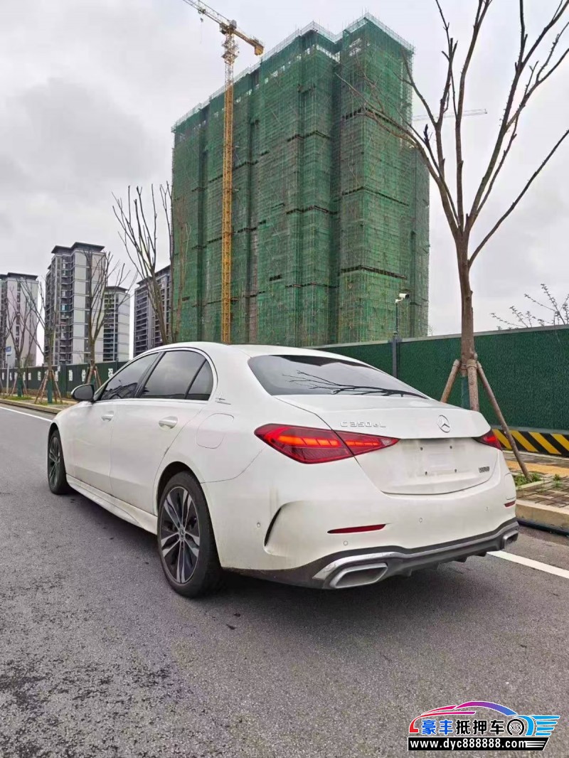24年奔驰C轿车抵押车出售