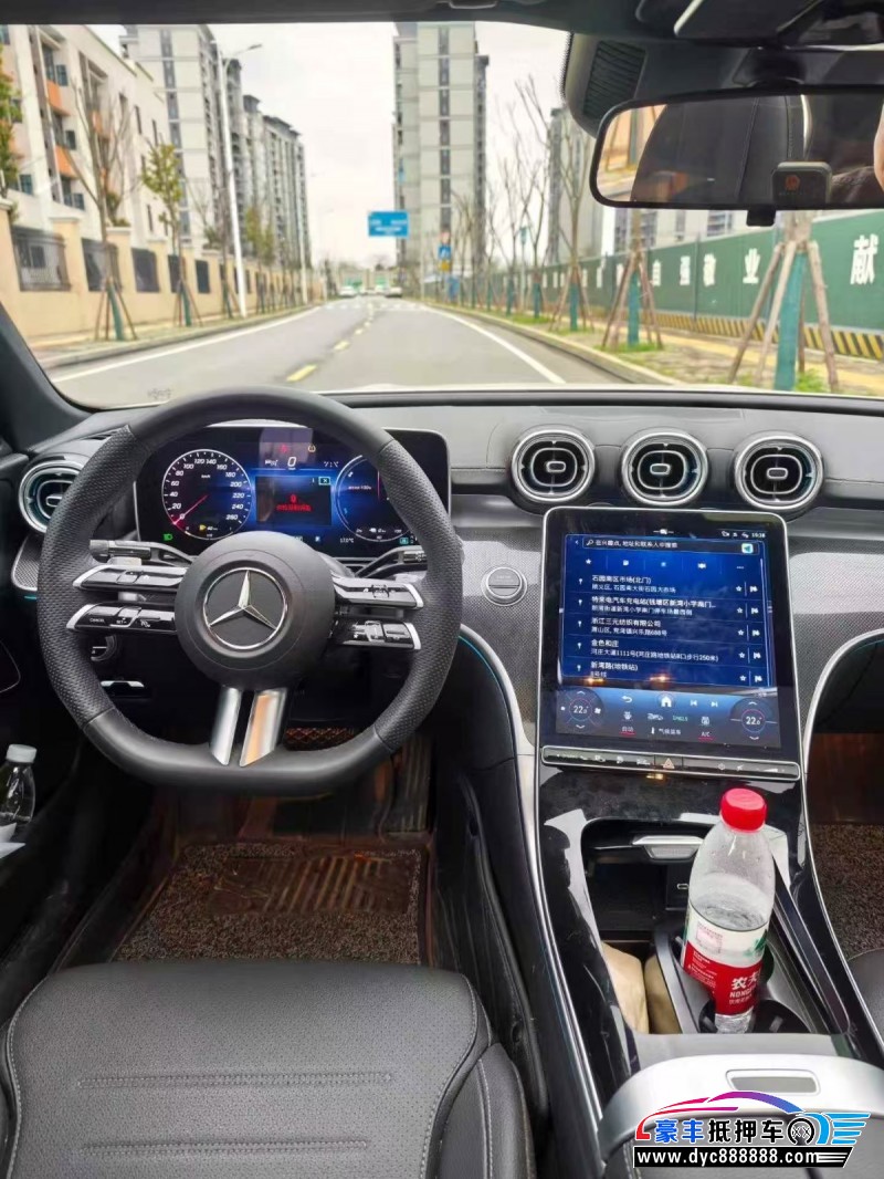 24年奔驰C轿车抵押车出售