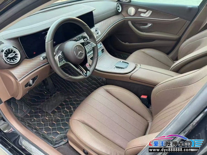 23年奔驰E轿车抵押车出售