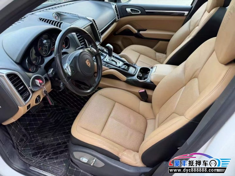 14年保时捷卡宴SUV抵押车出售