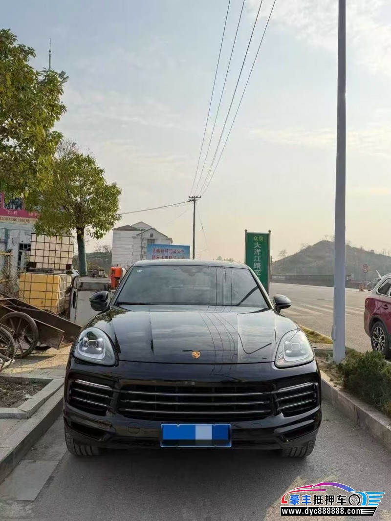 22年保时捷卡宴轿车抵押车出售