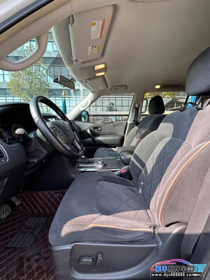 19年日产途乐轿车抵押车出售