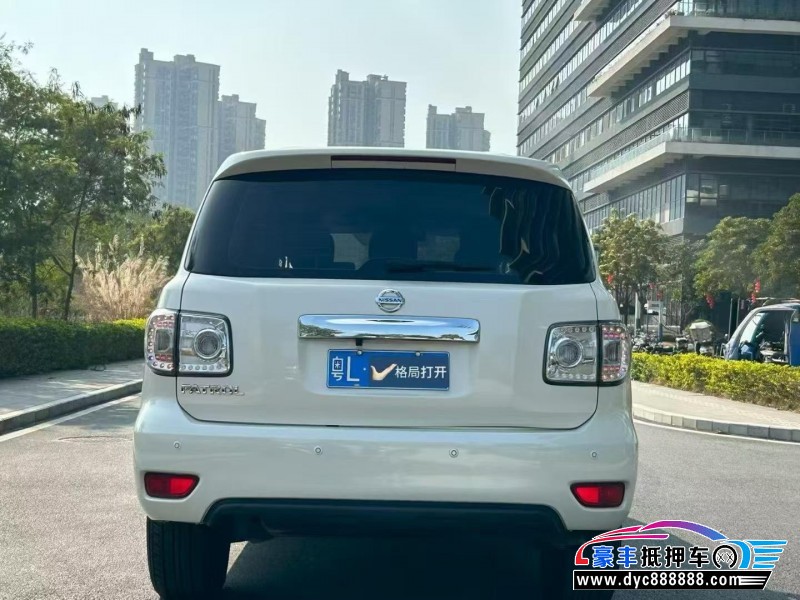 19年日产途乐轿车抵押车出售