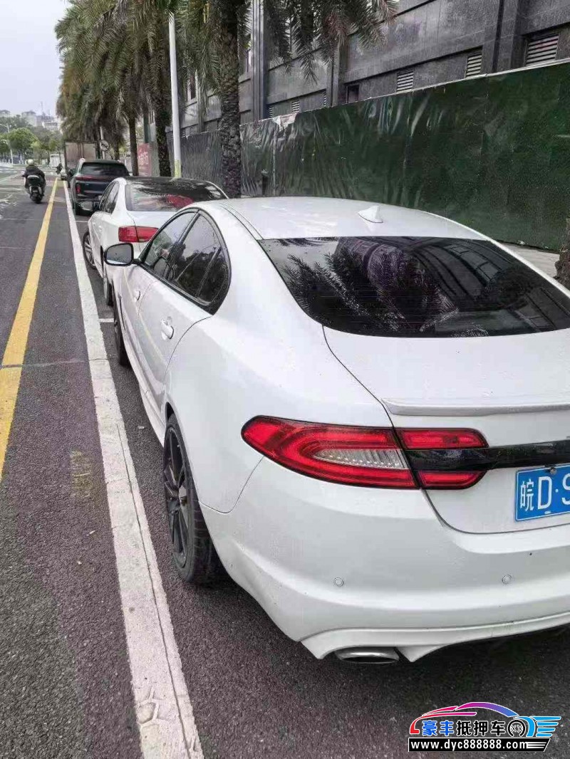 14年捷豹XF轿车抵押车出售