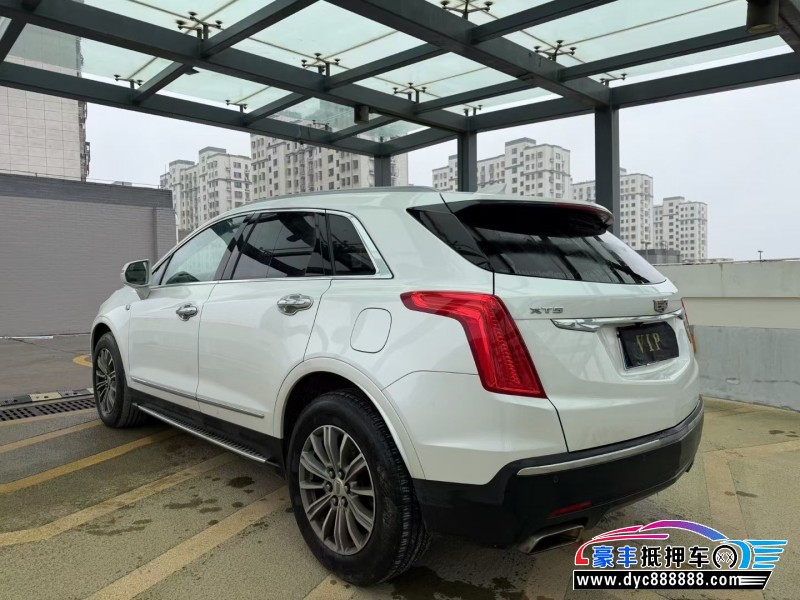 17年凯迪拉克XT5轿车抵押车出售