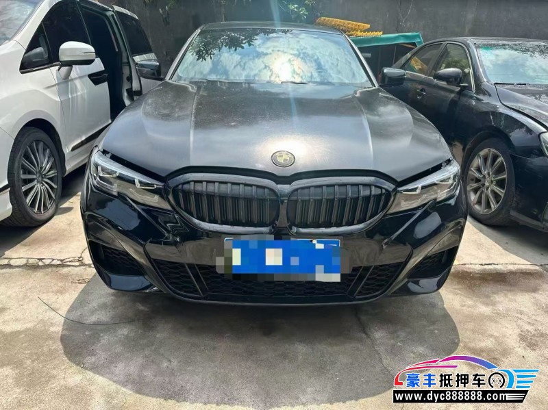 22年宝马3系轿车抵押车出售