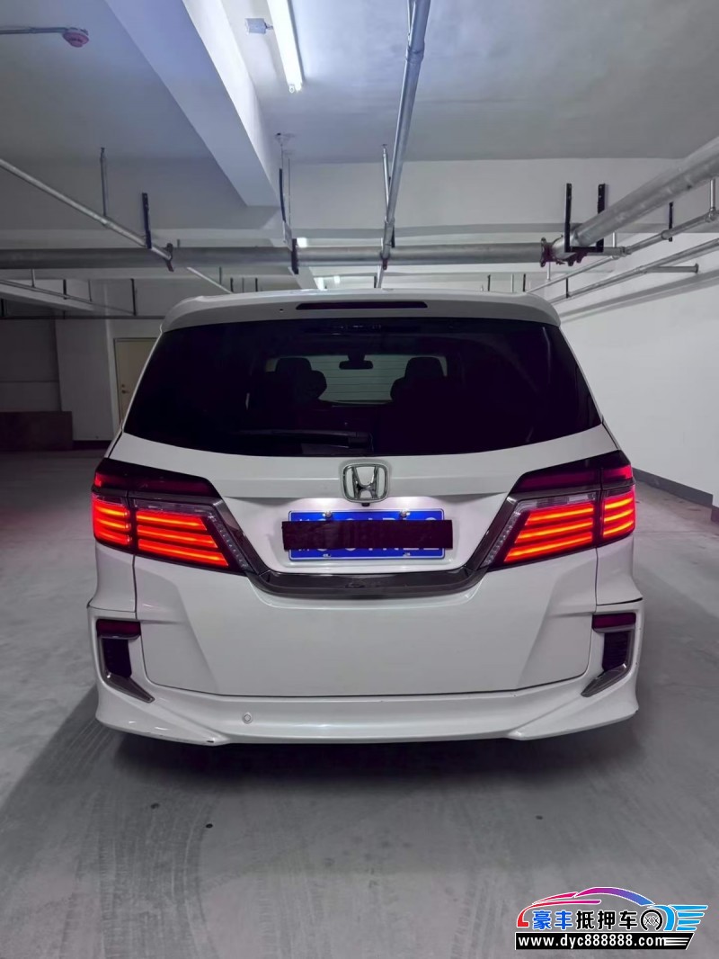 20年本田艾力绅轿车抵押车出售