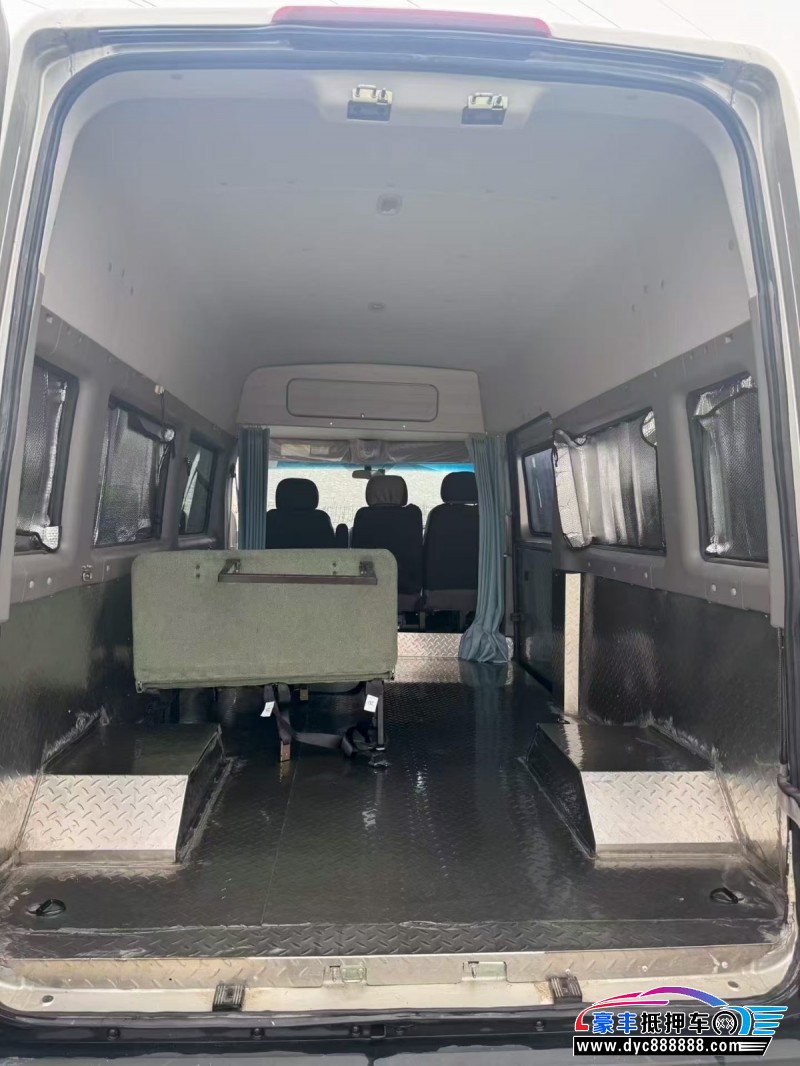 25年江淮星锐轿车抵押车出售