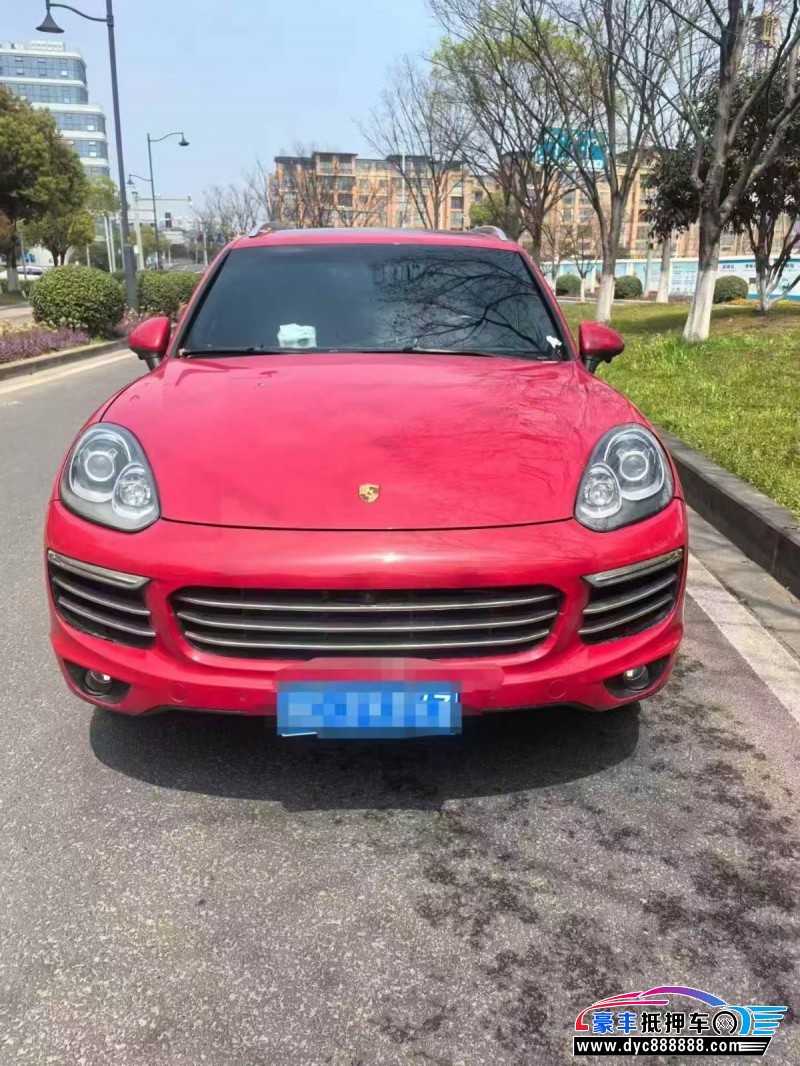 17年保时捷卡宴轿车抵押车出售