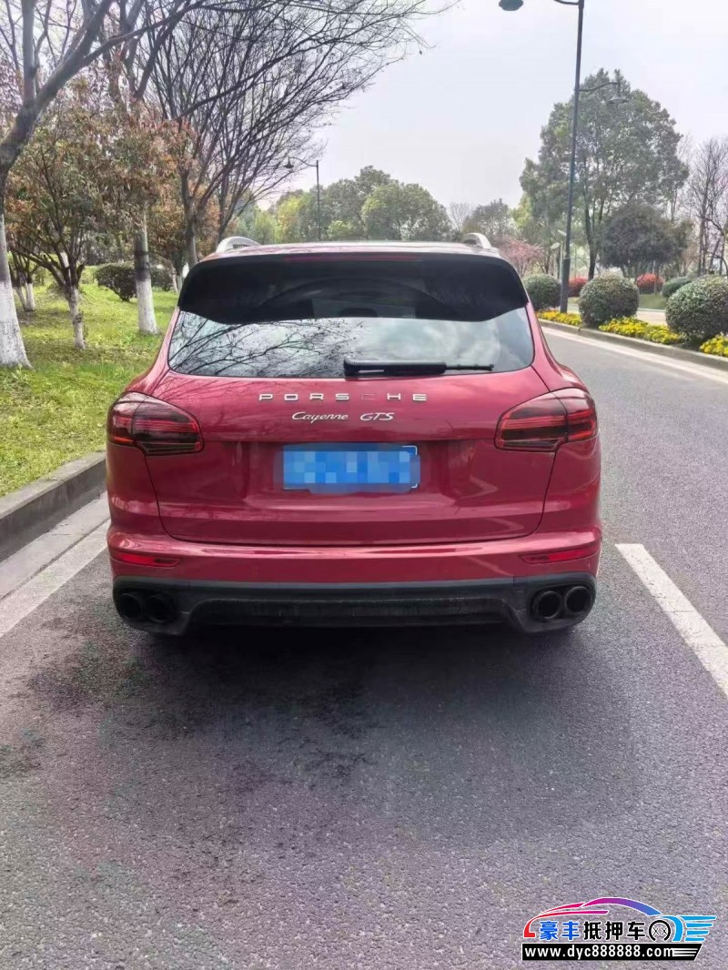 17年保时捷卡宴轿车抵押车出售