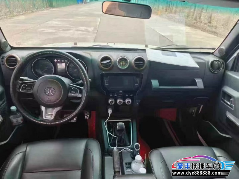 16年北京BJ40轿车抵押车出售