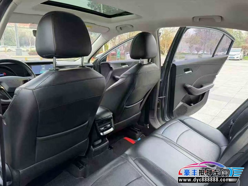 23年荣威i5轿车抵押车出售