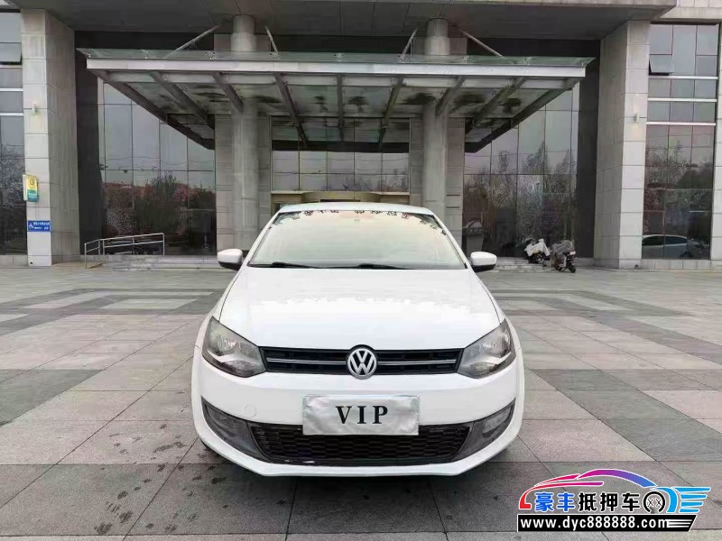 14年大众polo轿车抵押车出售
