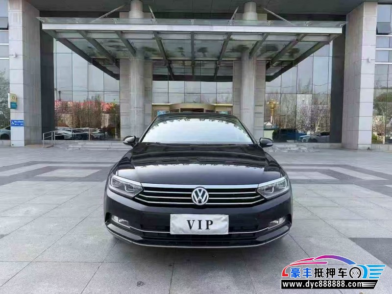 17年大众迈腾轿车抵押车出售