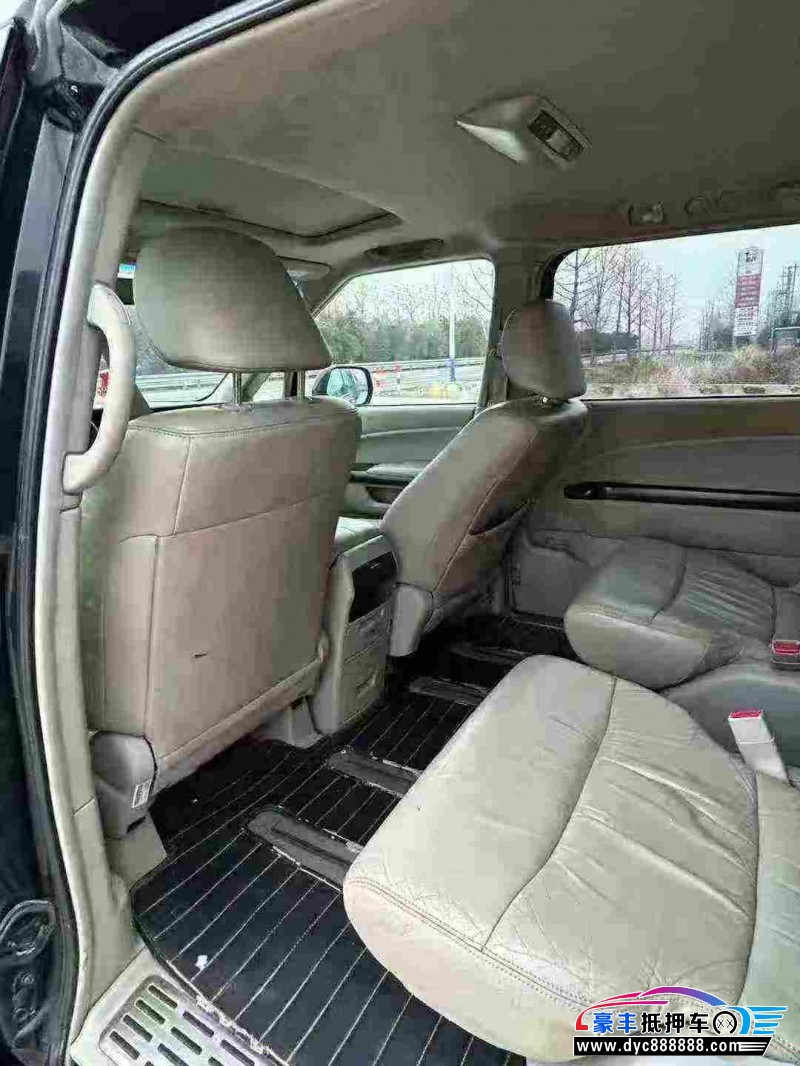 15年本田艾力绅轿车抵押车出售