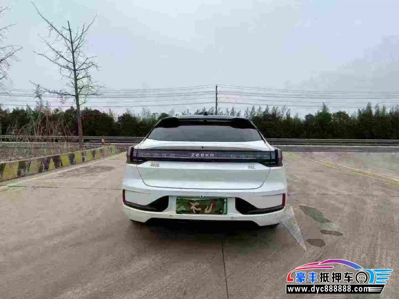 24年极氪001轿车抵押车出售