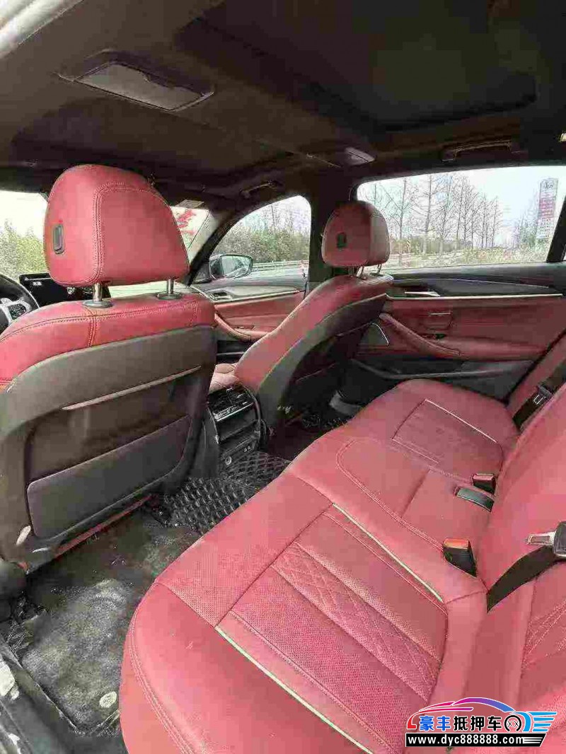 21年宝马5系轿车抵押车出售