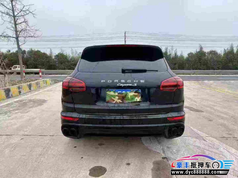 17年保时捷卡宴轿车抵押车出售