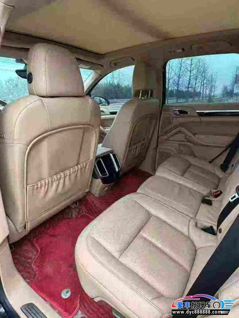 17年保时捷卡宴轿车抵押车出售