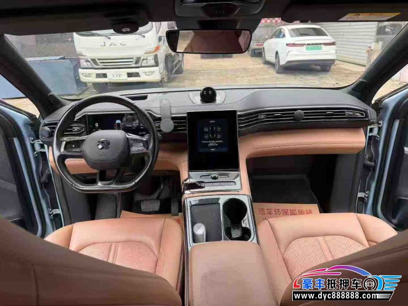 21年蔚来ES6轿车抵押车出售