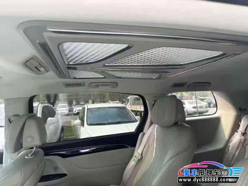 24年别克GL8轿车抵押车出售