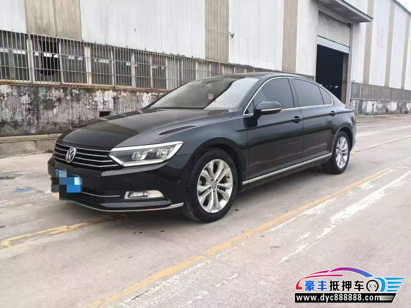 17年大众迈腾轿车抵押车出售