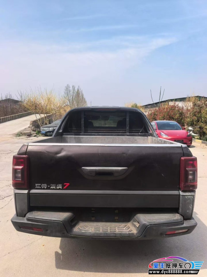 23年江铃域虎轿车抵押车出售