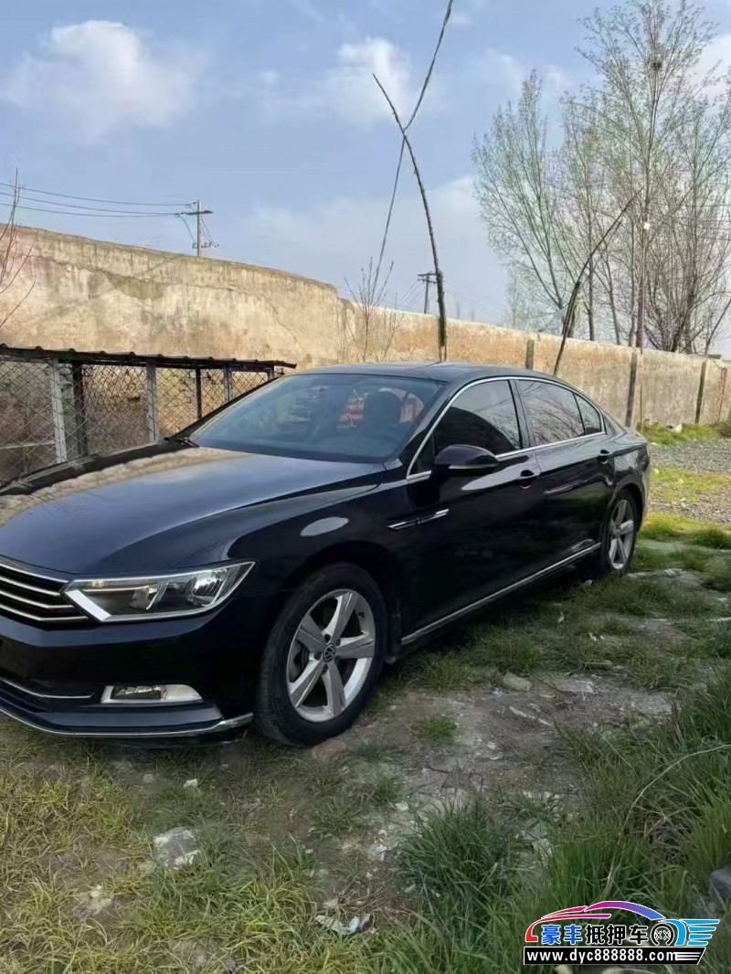 18年大众迈腾轿车抵押车出售