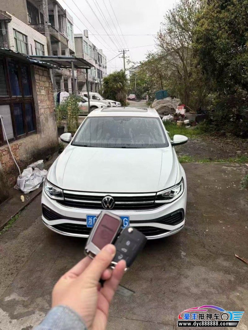 抵押车出售25年大众宝来轿车