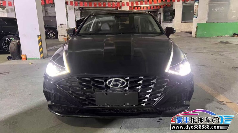 抵押车出售20年现代索纳塔轿车