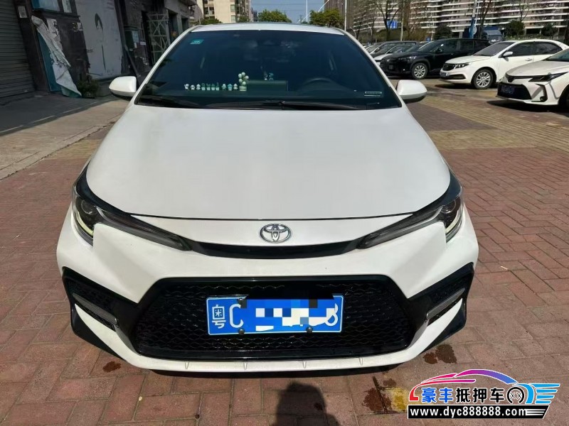 抵押车出售23年丰田雷凌轿车