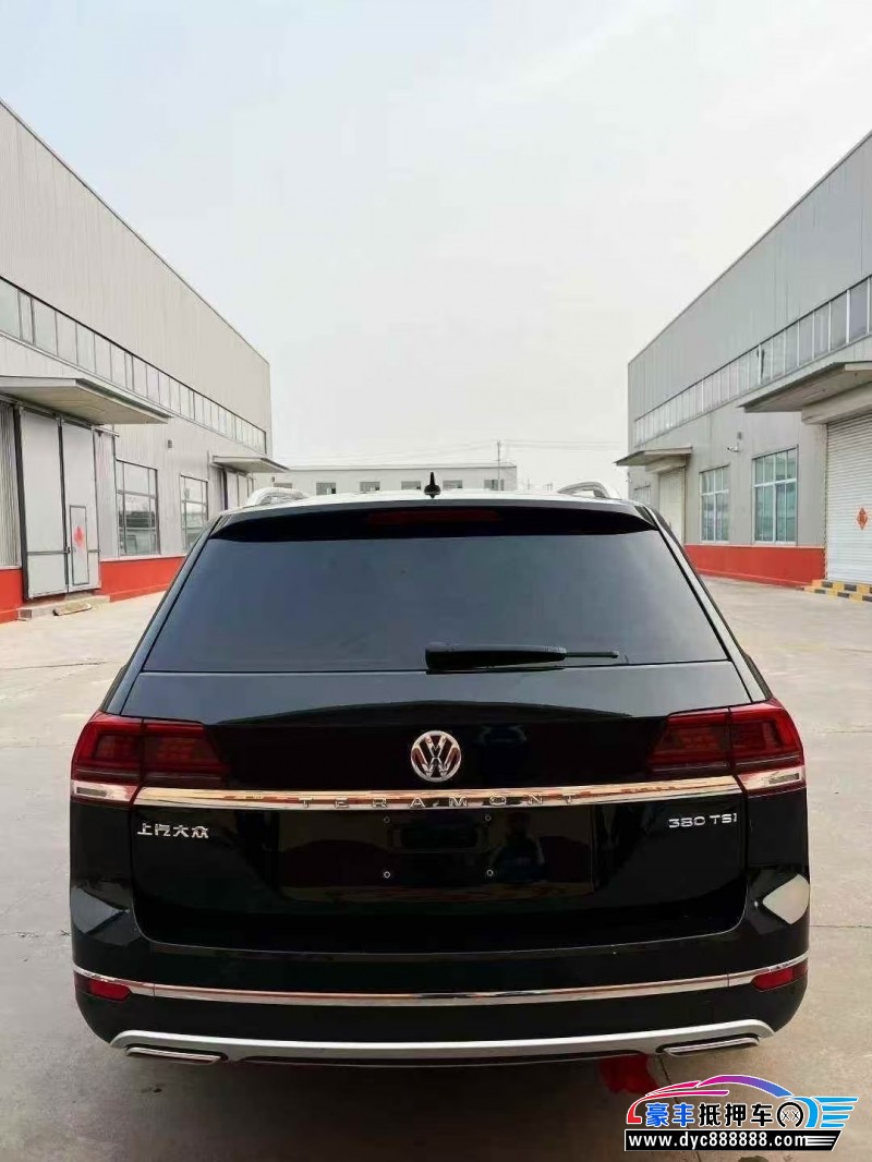 20年大众途昂轿车抵押车出售