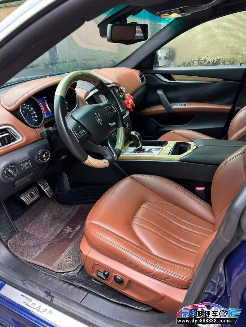 15年玛莎拉蒂Ghibli轿车抵押车出售