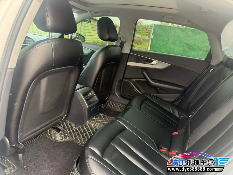 19年奥迪A4L轿车抵押车出售