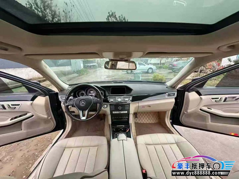 16年奔驰E轿车抵押车出售