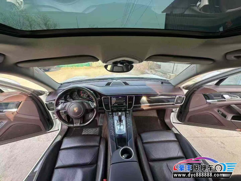 15年保时捷帕纳梅拉轿车抵押车出售