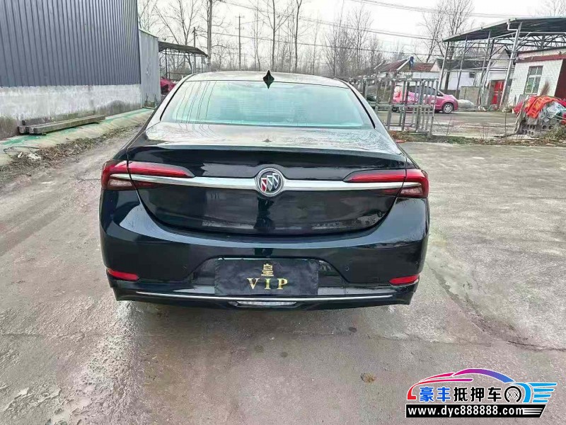 22年别克君越轿车抵押车出售