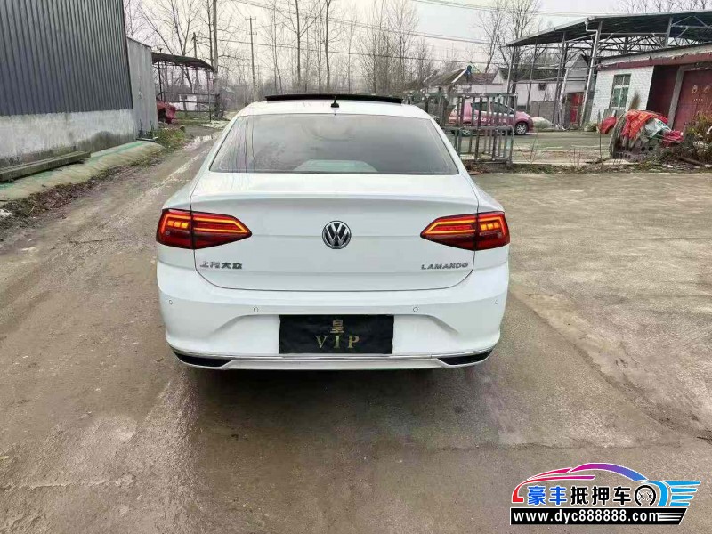 20年大众凌渡轿车抵押车出售