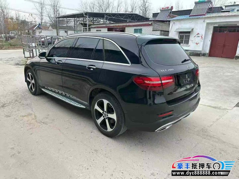 19年奔驰GLC轿车抵押车出售