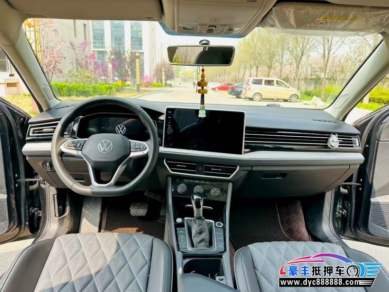 23年大众速腾轿车抵押车出售