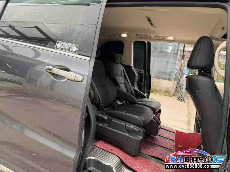 22年本田奥德赛轿车抵押车出售