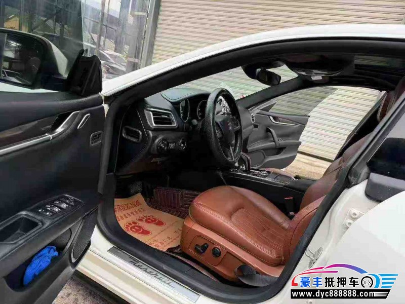 19年玛莎拉蒂Ghibli轿车抵押车出售