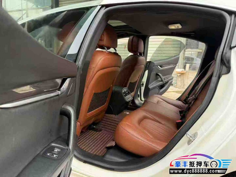 19年玛莎拉蒂Ghibli轿车抵押车出售